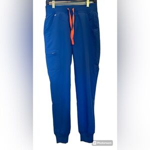 FIGS winning blue Zamora jogger scrub pants size XS, excellent condition